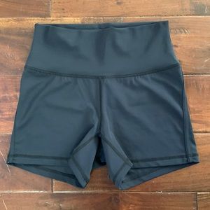 Buffbunny shorts
